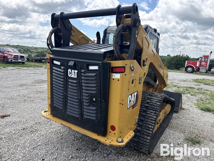 2025-caterpillar-275-image-14
