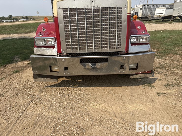 2006-kenworth-t800-aerocab-t/a-truck-tractor-image-10
