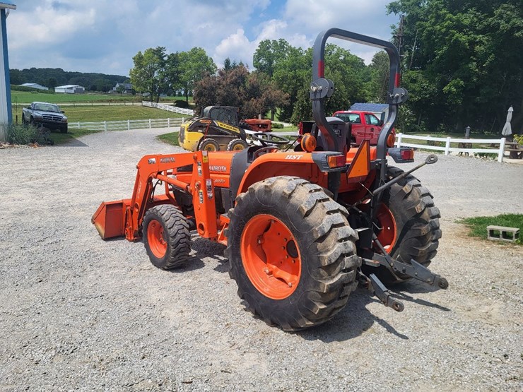 2006-kubota-l5030hst-image-3