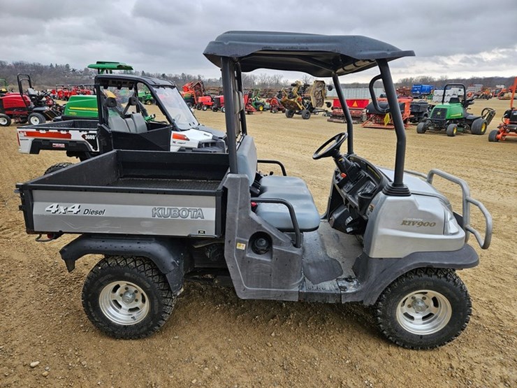 kubota-rtv900-image-6
