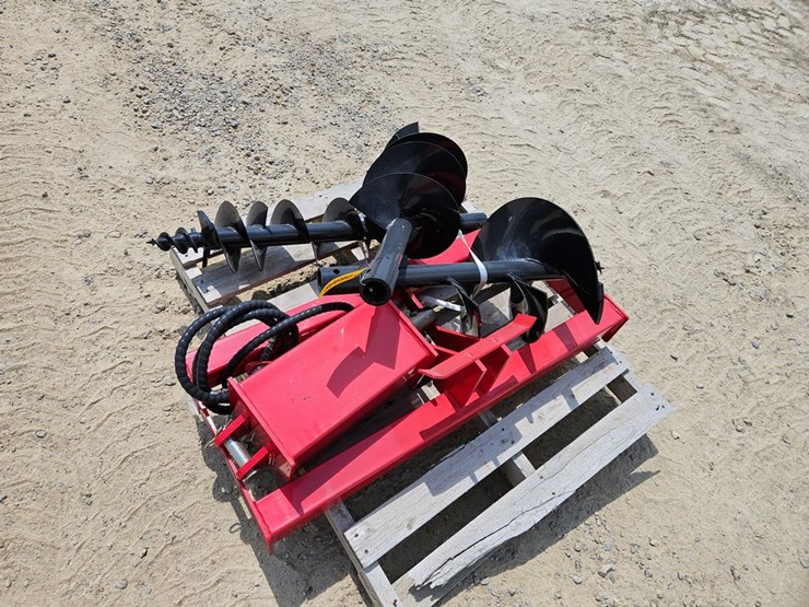 #6908-•-new-skid-steer-post-hole-digger-image-3