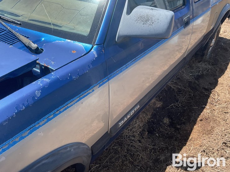 1994-dodge-dakota-image-11
