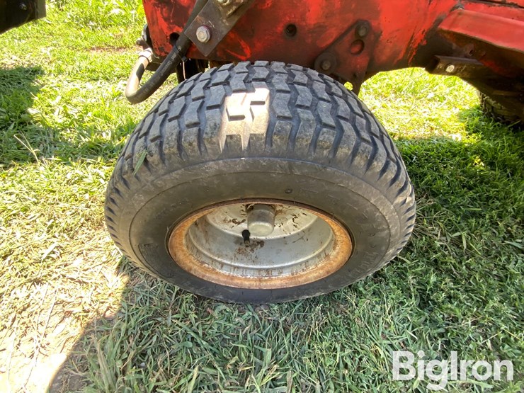 1978-massey-ferguson-1650-image-15