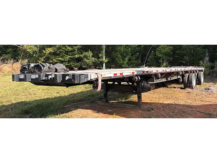 2015-great-dane-flatbed-image-1