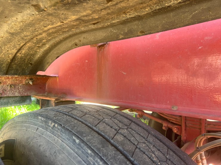 hays-lti-side-dump-bulk-hauler-image-32
