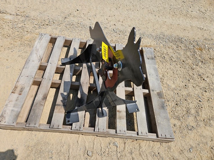 #6887-•-kit-container-metal-coyote-target-image-7