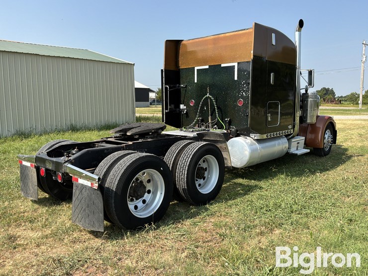 1997-peterbilt-379-image-5