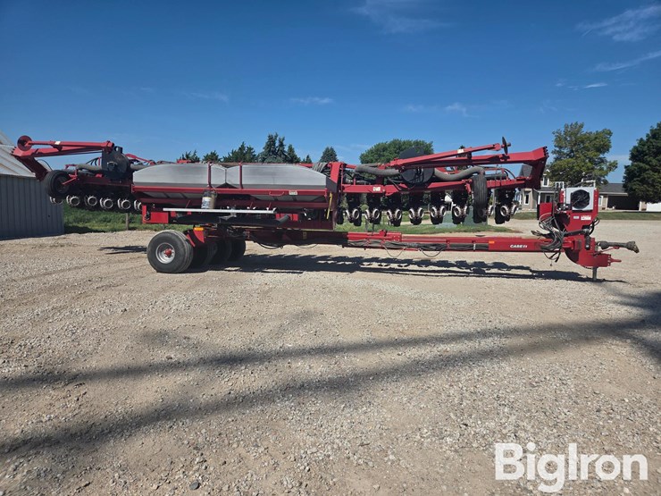 case-ih-1240-image-4