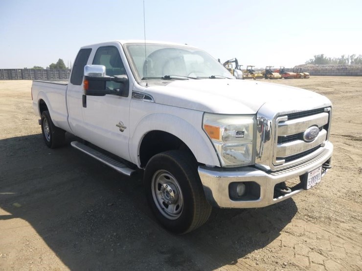 2015-ford-f250-image-3