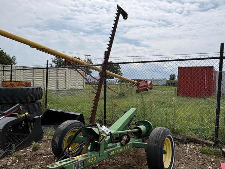 john-deere-450-image-1