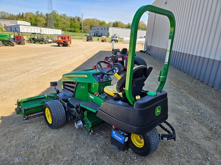 2015-john-deere-2653b-image-3