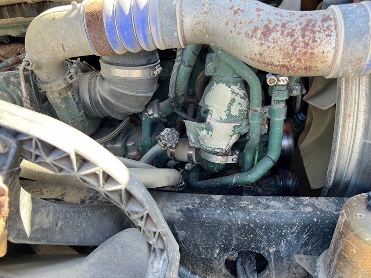 volvo-vnl-image-17