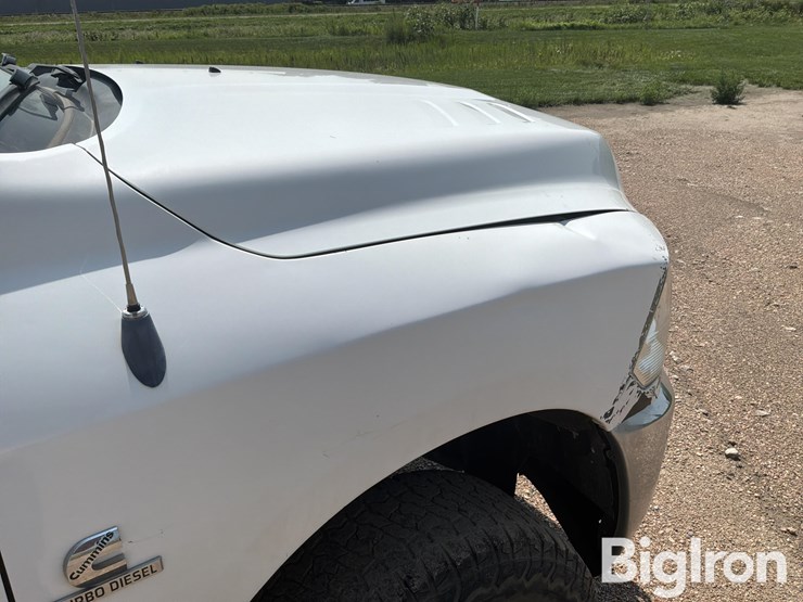 2011-dodge-ram-2500-image-17