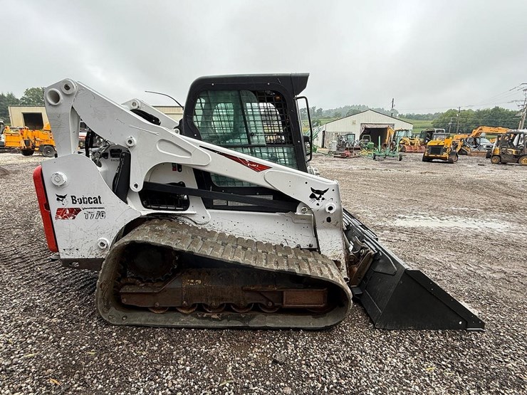 2023-bobcat-t770-image-5