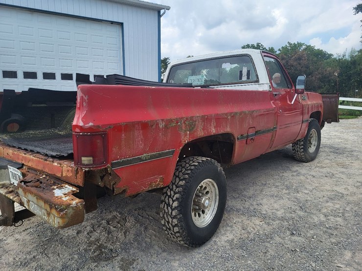 1978-square-body-sierra-grande-gmc-25-truck-w/western-snow-blade-image-27