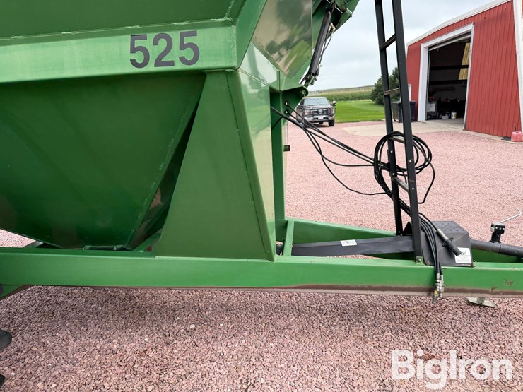 j&m-525-image-18