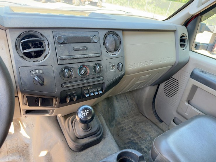 2009-ford-f350-xl-image-20