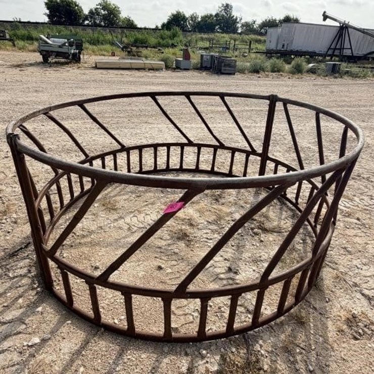 L3 - Hay Ring