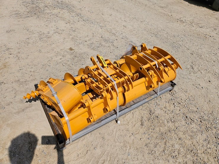 #6900-•-lapps-mini-excavator-attachment-set-image-1