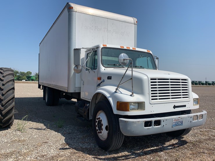 1998-international-4700-image-3