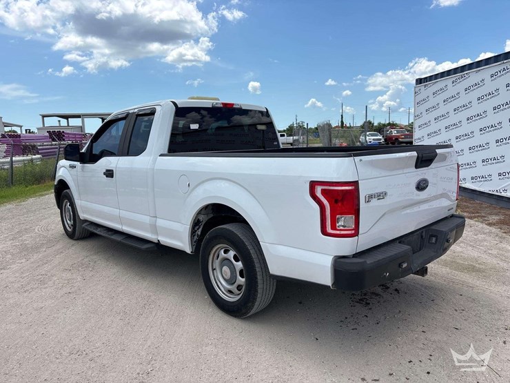 2015-ford-f150-image-4
