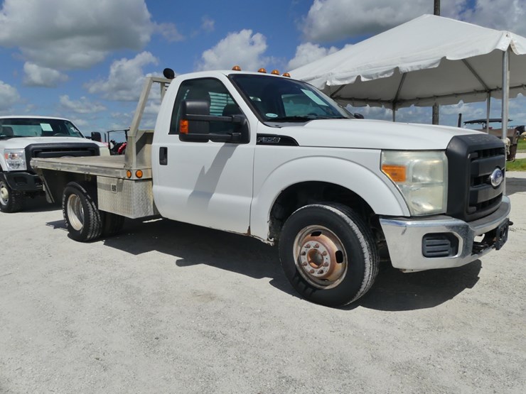 2012-ford-f350-xl-image-1