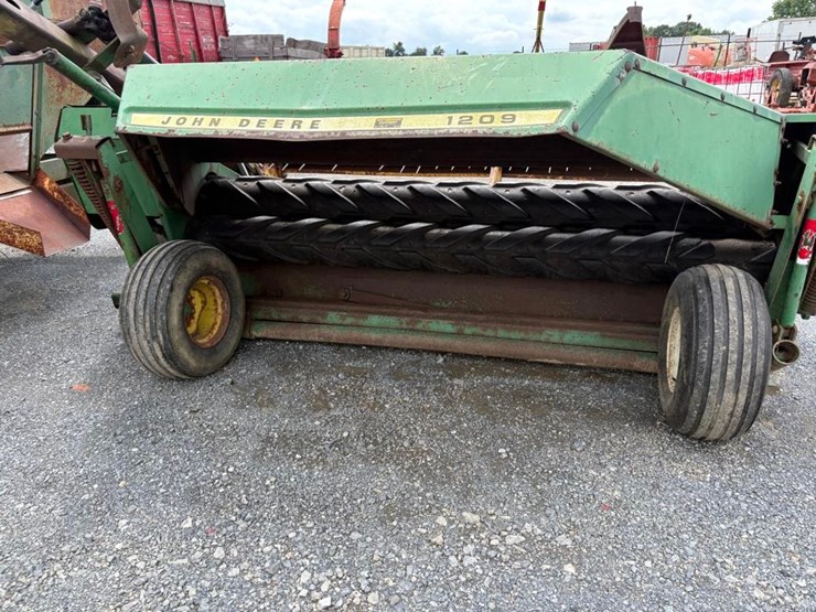 john-deere-1209-image-4