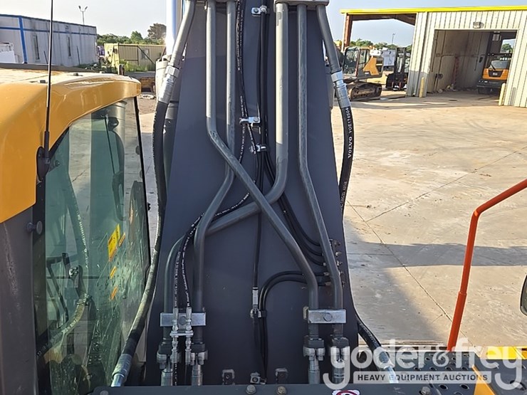 2020-volvo-ec300el-image-49