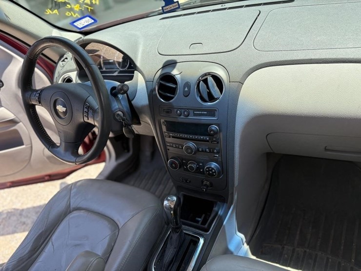 2010-chevrolet-hhr-image-15