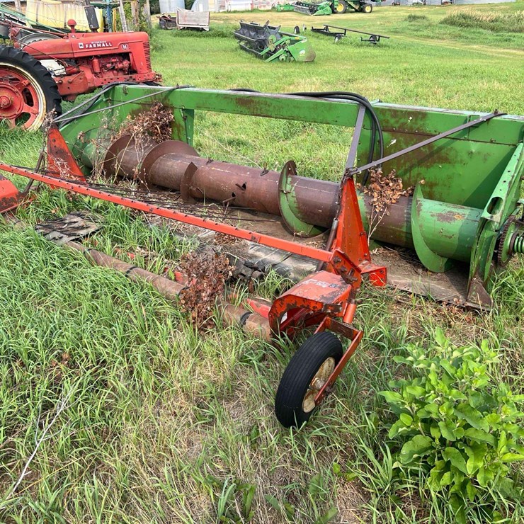 John Deere Pickup Header
