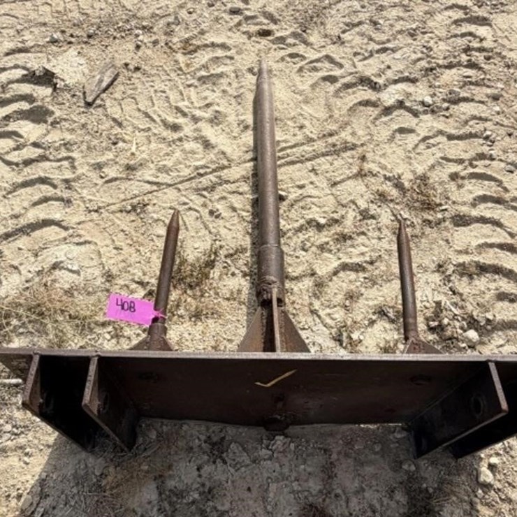 L3 - Bale Spear Attachment