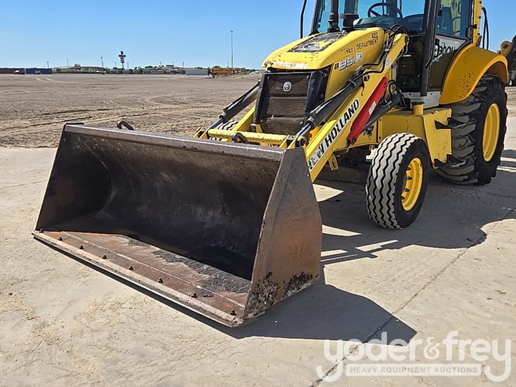 2008-new-holland-b95-image-13