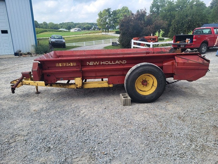 new-holland-520-image-6