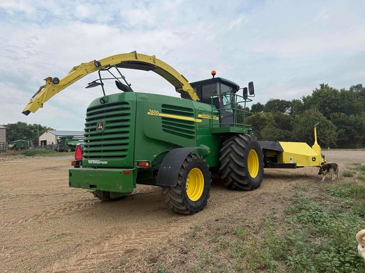2005-john-deere-7400-image-6