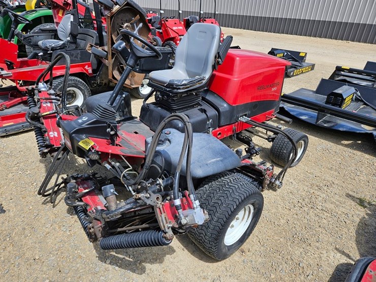 toro-reelmaster-5210-image-1
