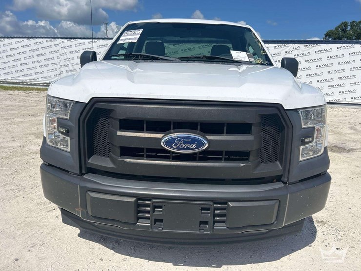 2017-ford-f150-image-26