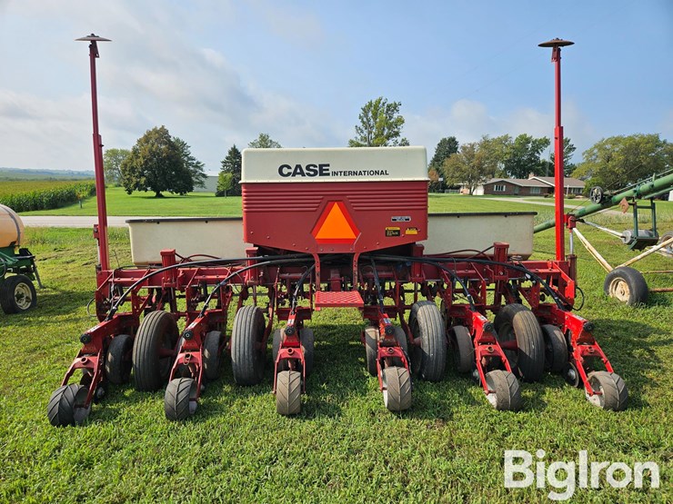 case-ih-900-image-6