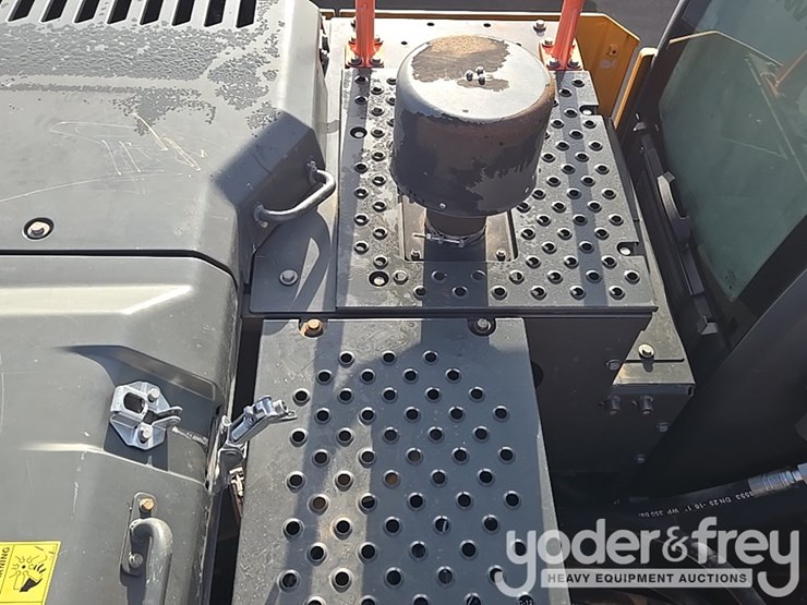 2020-volvo-ec300el-image-59