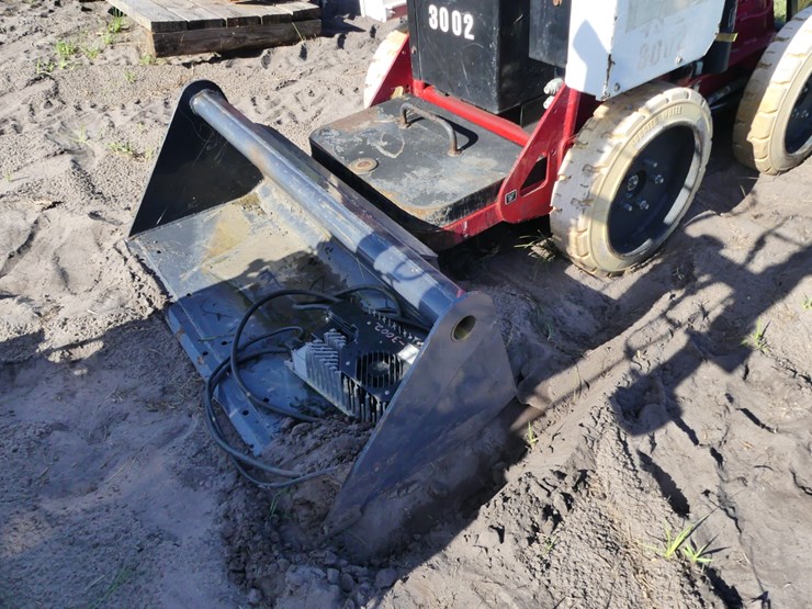 toro-e-dingo-500-image-3