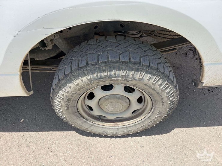 2014-ford-f150-image-13