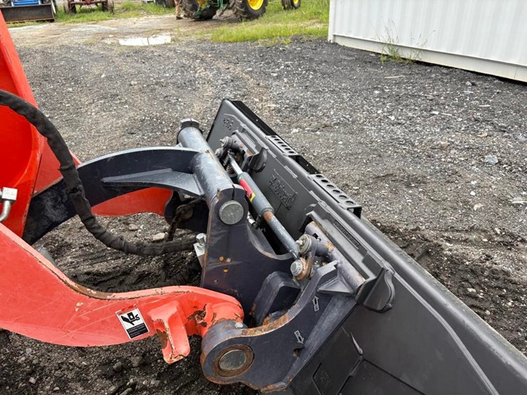 kubota-r530-image-7