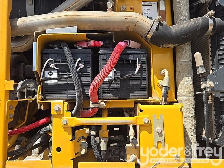 2012-deere-670gp-image-46