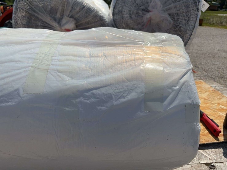 outdoor-thermal-insulation-self-adhesive-heat-insulation-board-roll-image-2