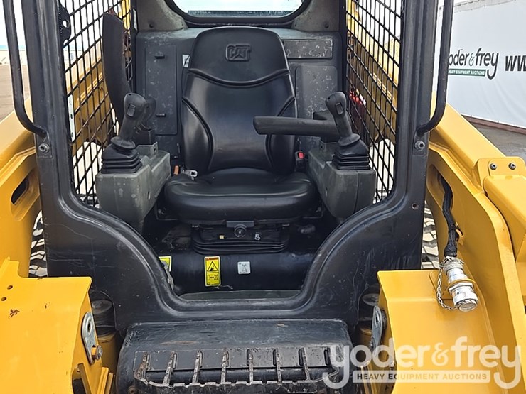 2024-caterpillar-259d3-image-38