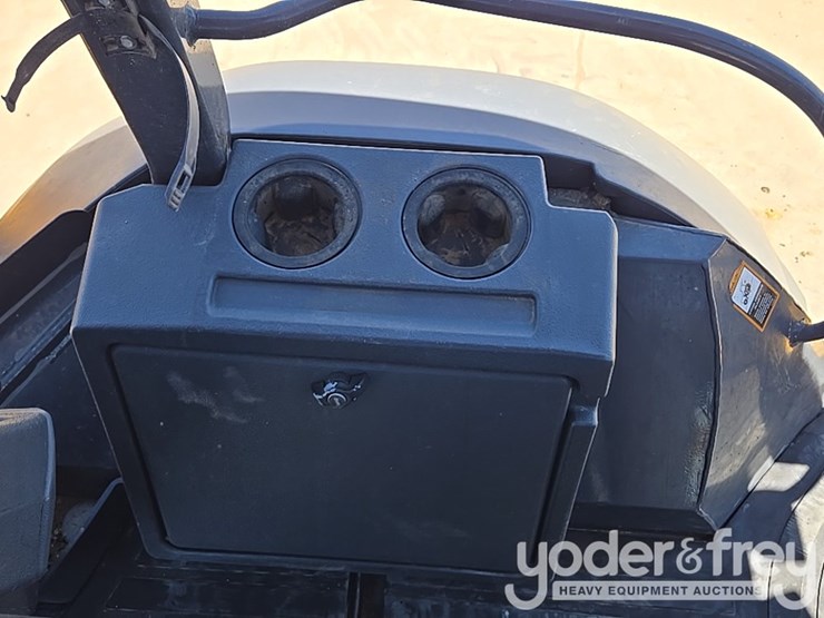 2019-deere-310sl-image-54