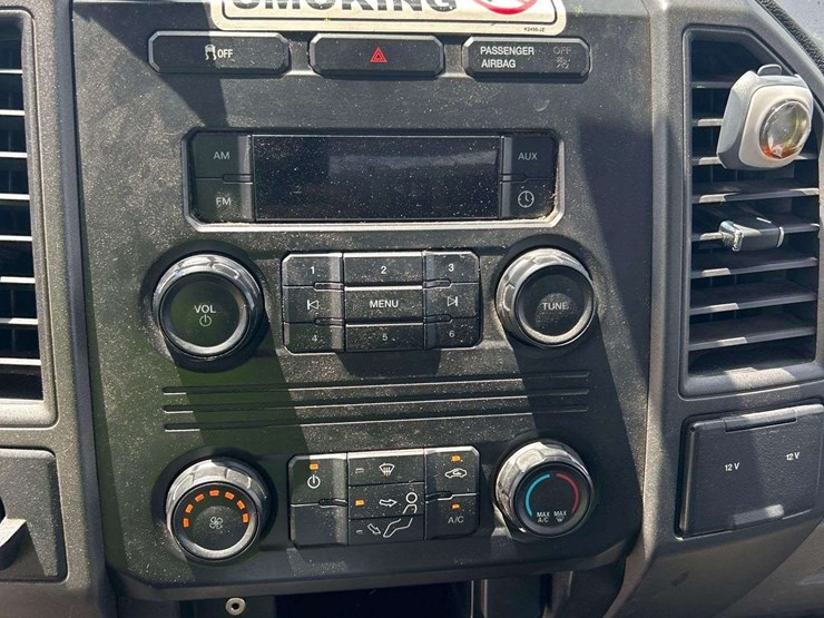 2017-ford-f550-image-24