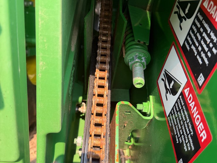 2021-john-deere-s780-image-14
