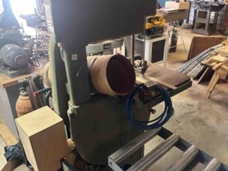 walker-turner-bandsaw-image-3