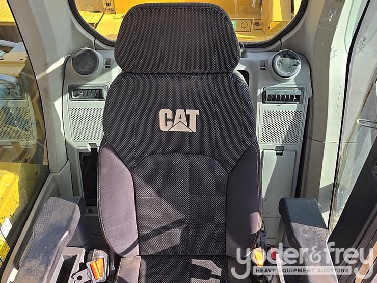 2019-caterpillar-336-image-75