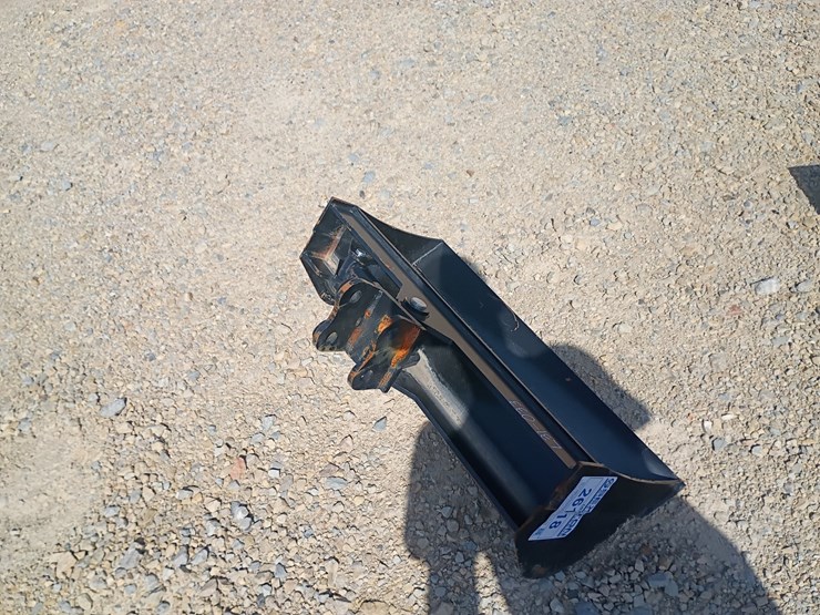 #26118-•-future-hydraulic-tilt-bucket-mini-excavator-attachment-image-5